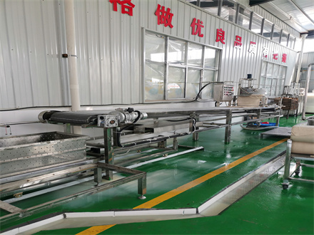 大型全套豆腐皮機(jī)械生產(chǎn)流水線(xiàn)